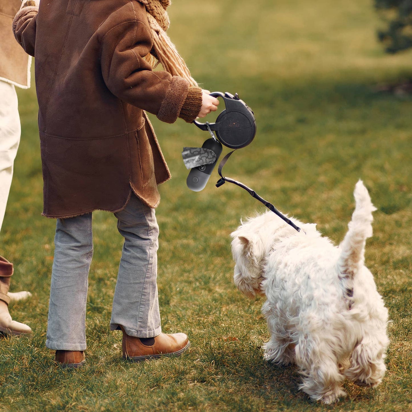 Flash N Bag LED-Lit Poop Bags Dispenser