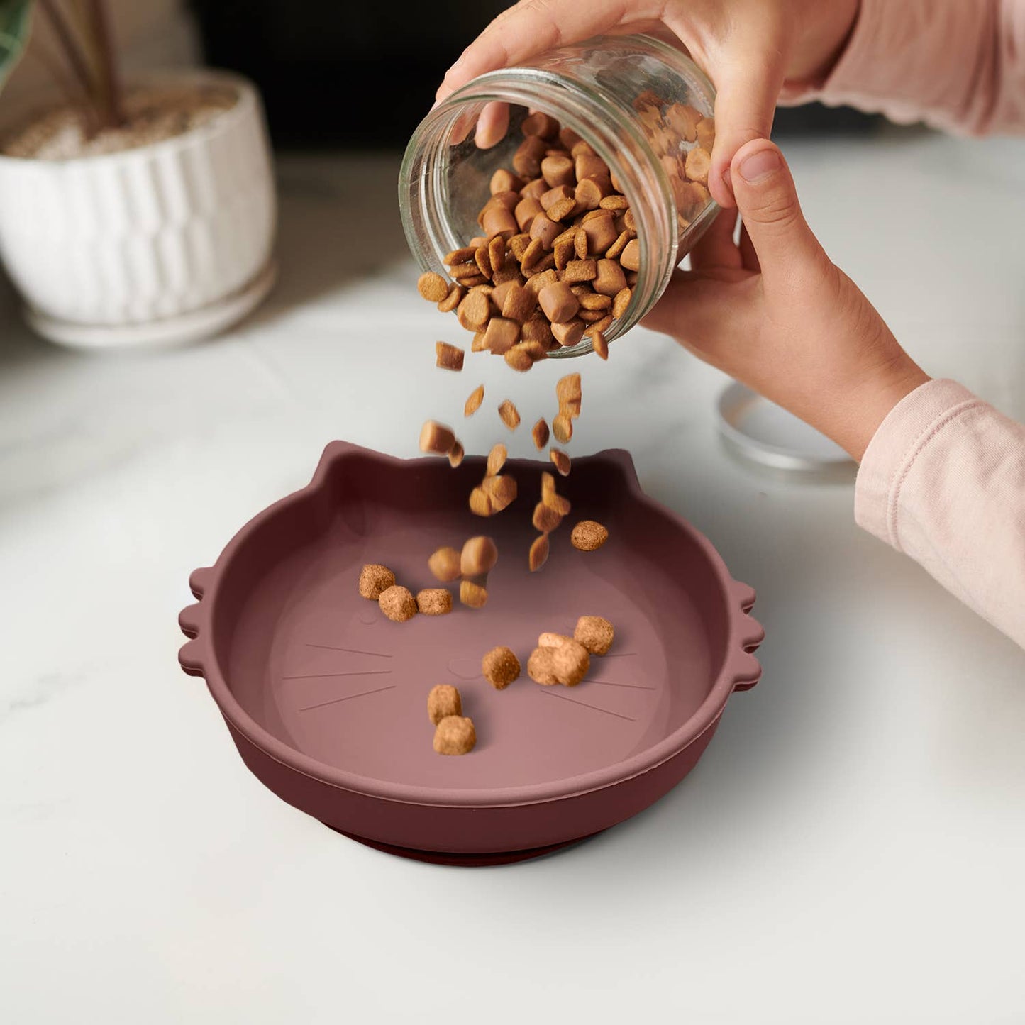 P.T. Supply Co. Cat Shaped Silicone Pet Bowl