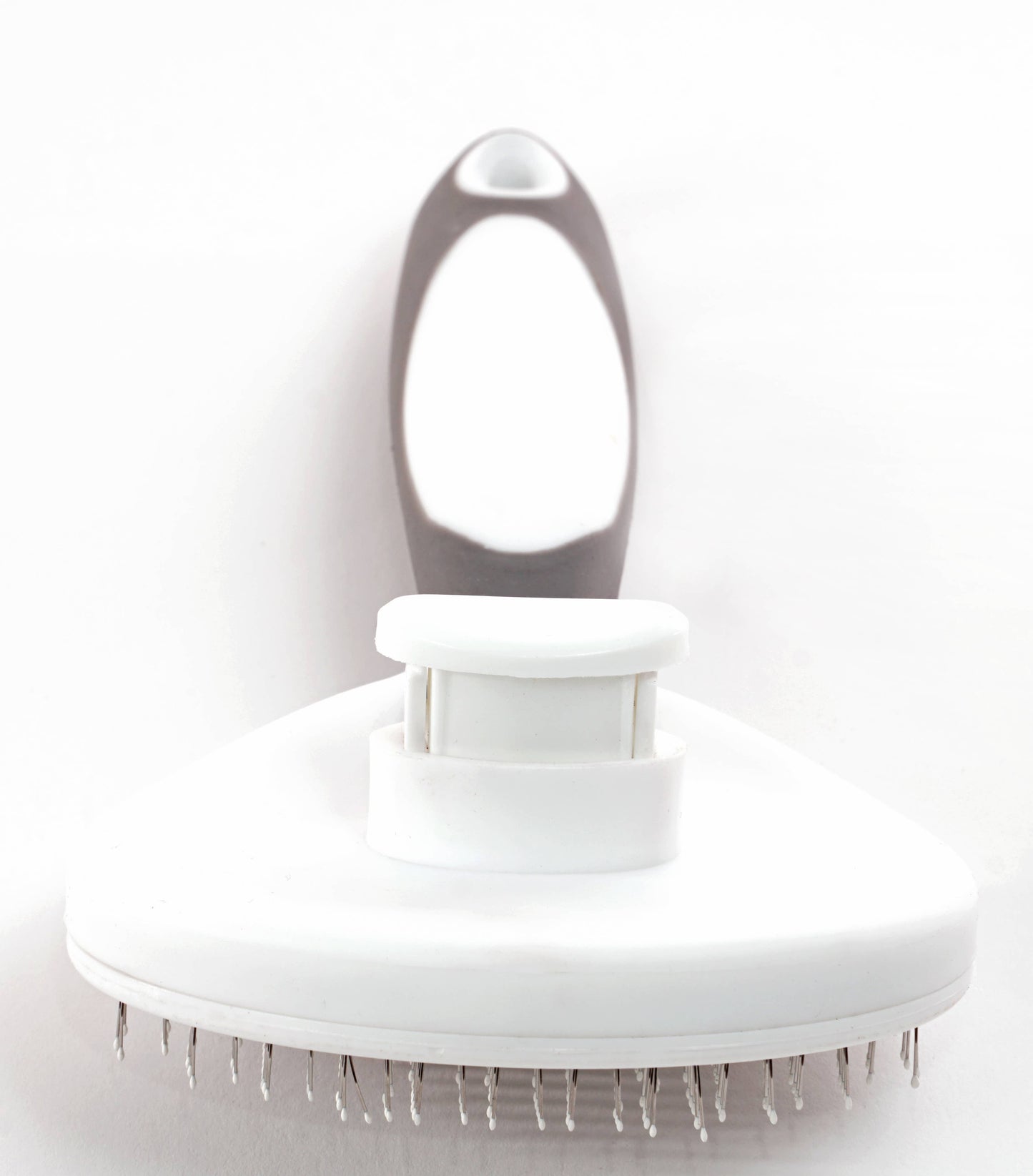 Retractable Slicker Brush