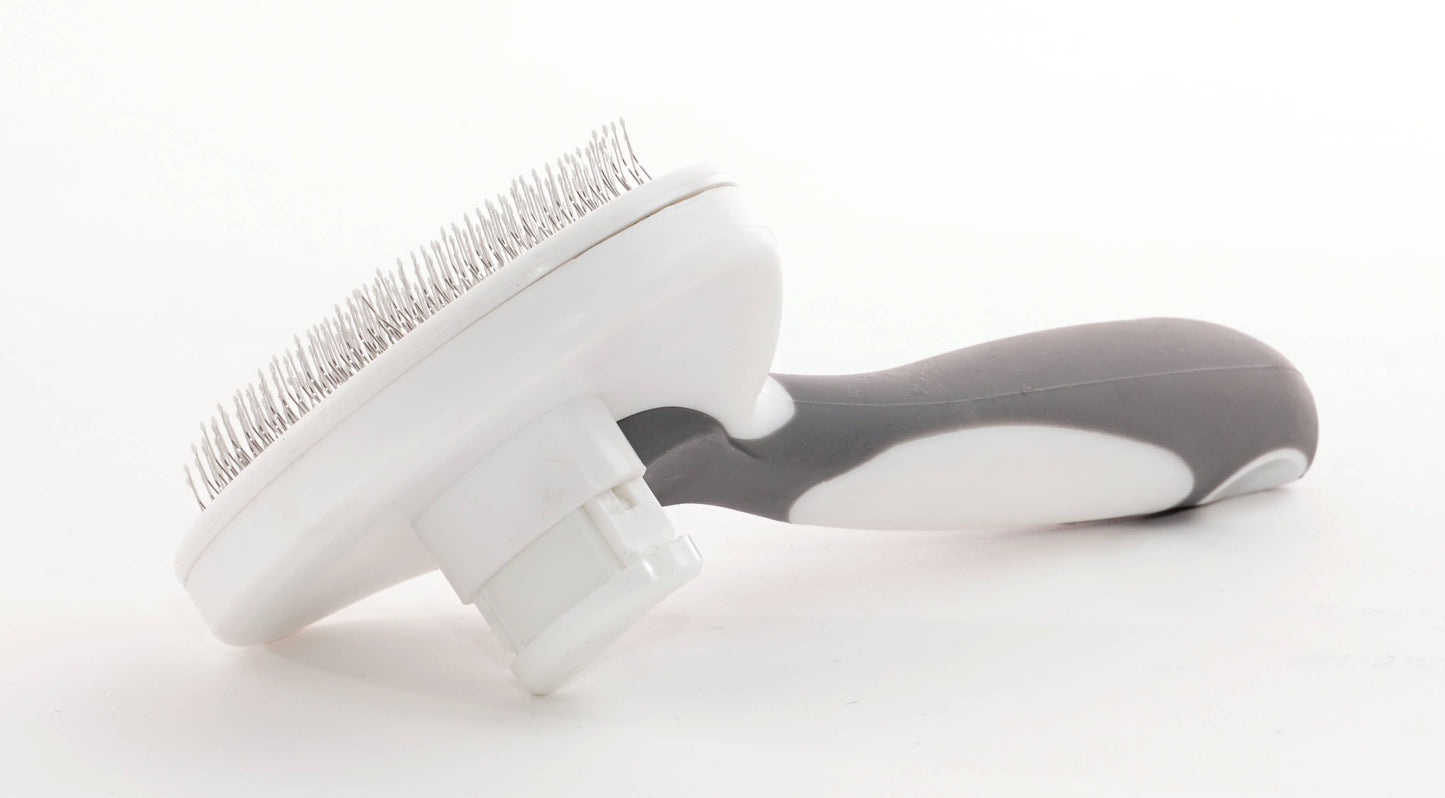 Retractable Slicker Brush
