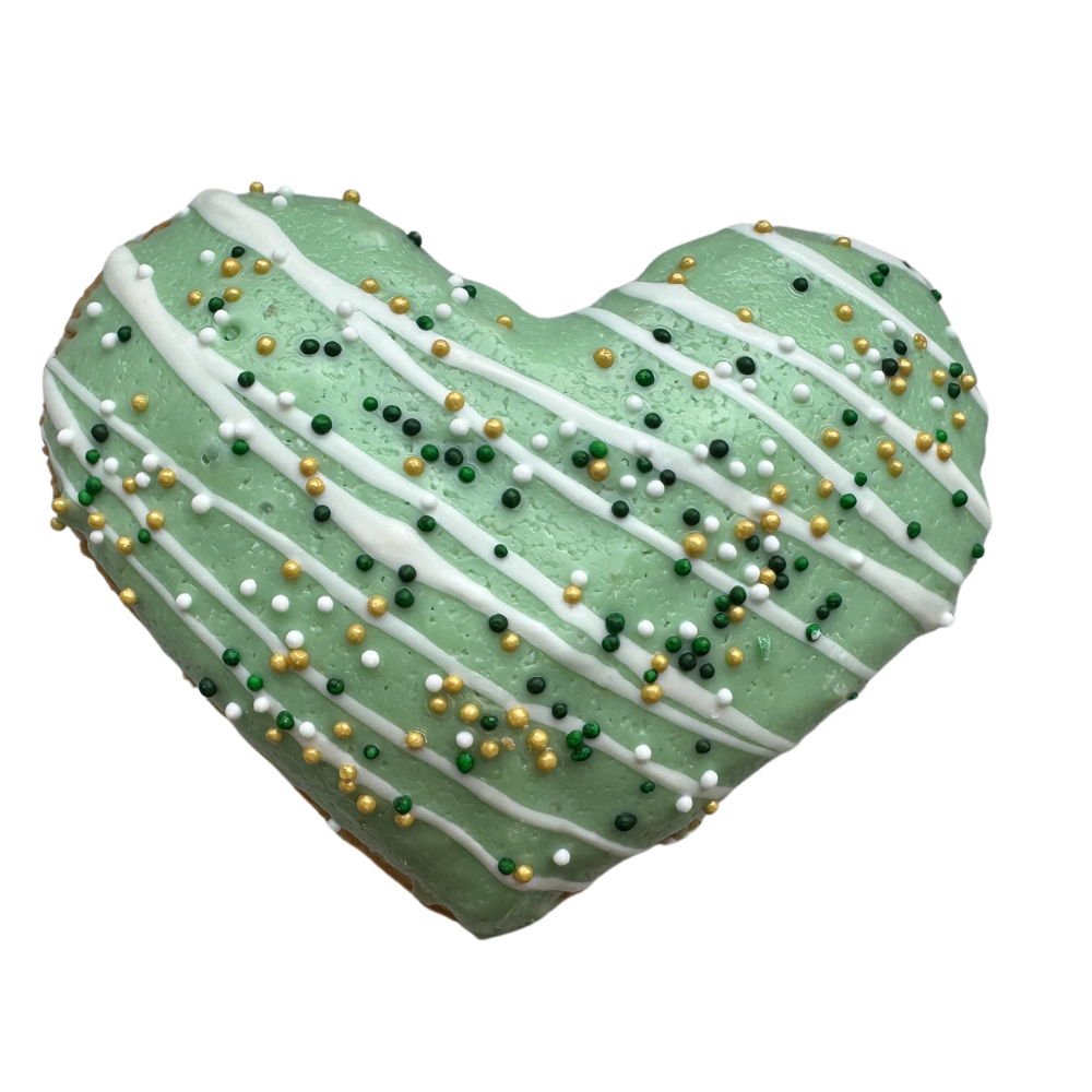 🍀💚 Gourmet Cookies – 3" Jumbo Heart Saint Patrick’s Day Dog Treat