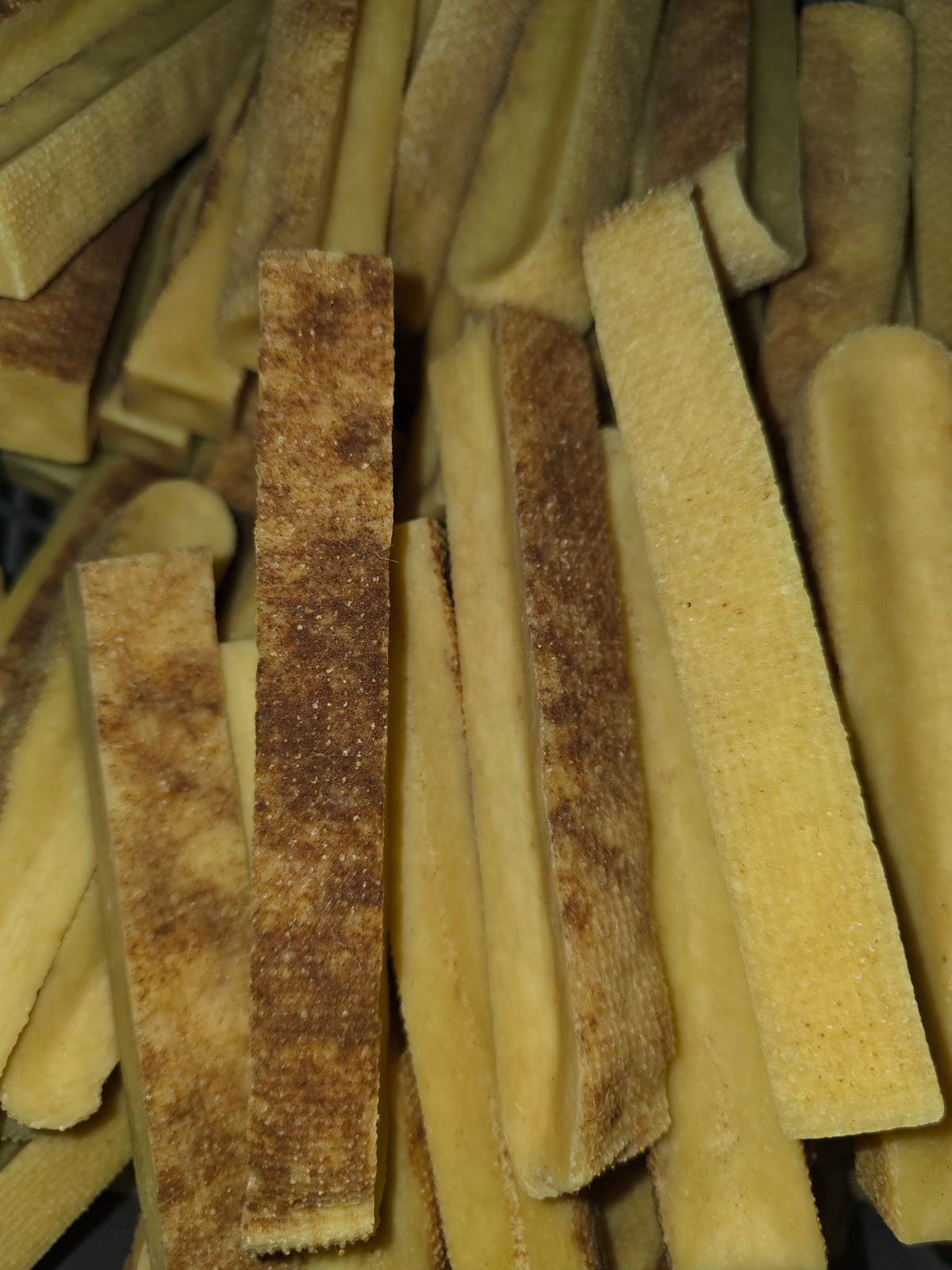 Dog Cheese Chew - Cinnamon Apple  - Himalayan Yak