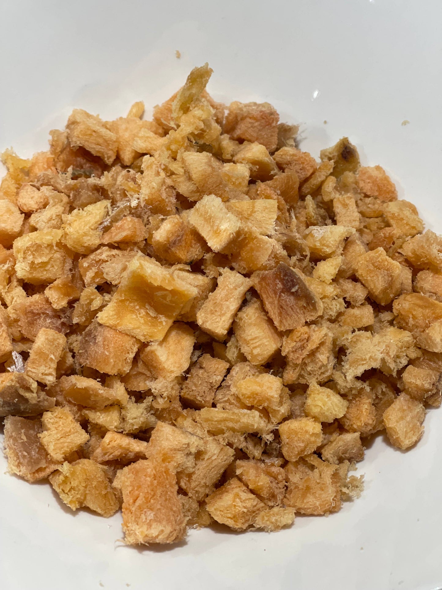🐟 Dried Salmon Cat & Dog Treats – Single Ingredient, Healthy & Made in the USA