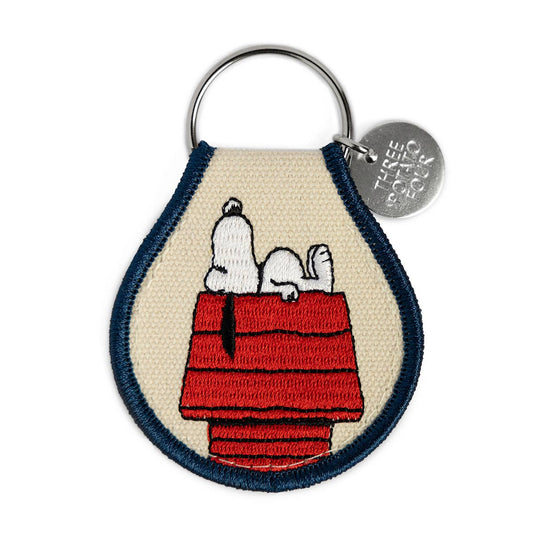 Peanuts© Snoopy Doghouse Key Chain