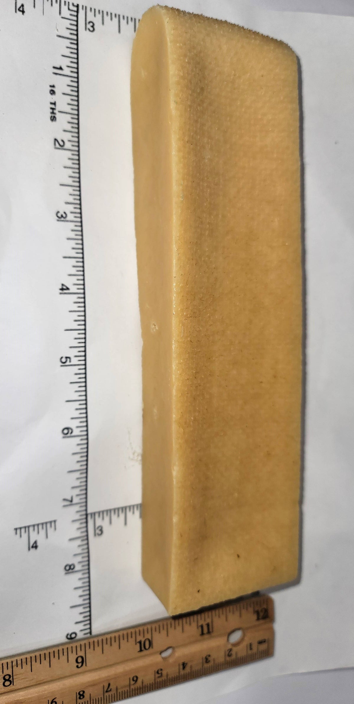 Dog cheese chew: XL Himalayan Yak 8-9 Oz. 220-250g each