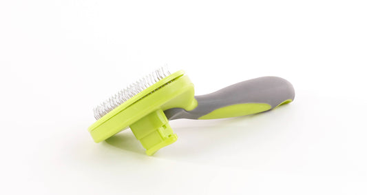 Retractable Slicker Brush