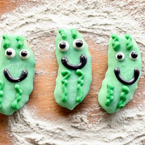 Mini Tickle my Pickle dog treats