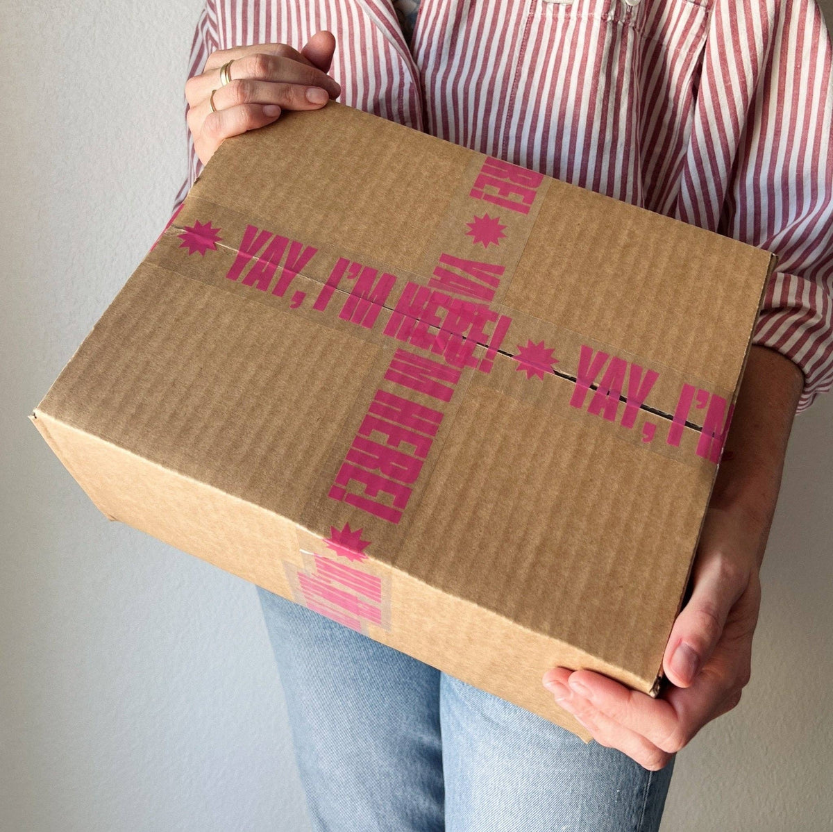 Yay, I'm Here! Shipping Tape - Clear/Pink