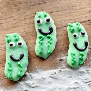 Mini Tickle my Pickle dog treats