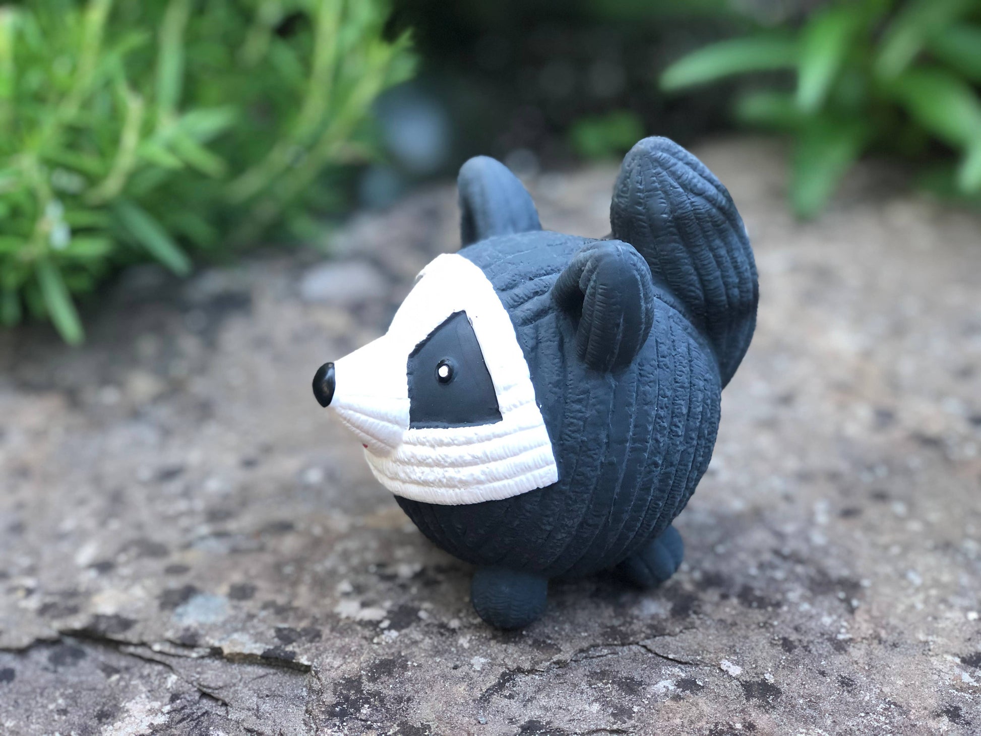 🦝🎾Reggie Raccoon Ruff-Tex® Ball Dog Toy, Large