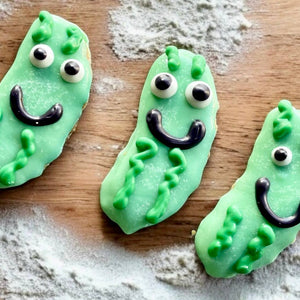 Mini Tickle my Pickle dog treats