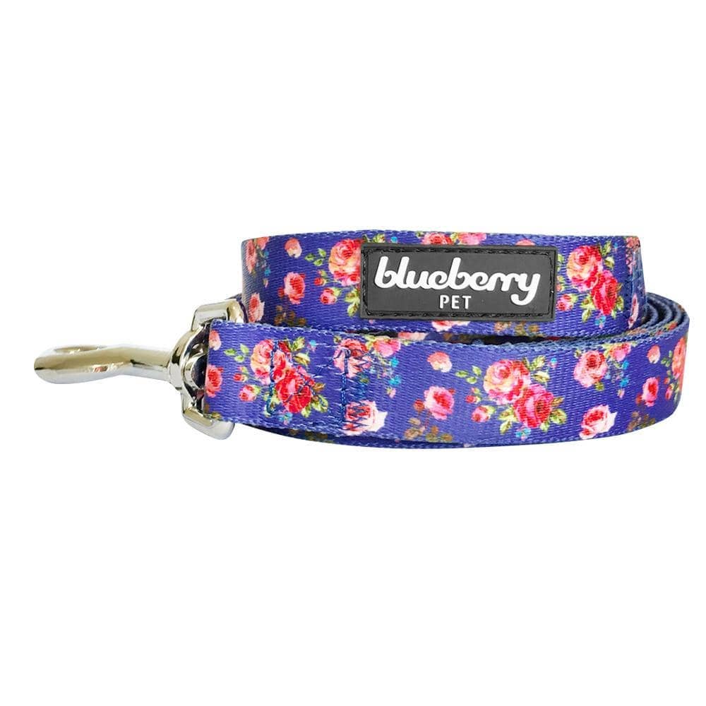 🌹 Floral Rose Dog Leash – Stylish, Durable & Versatile